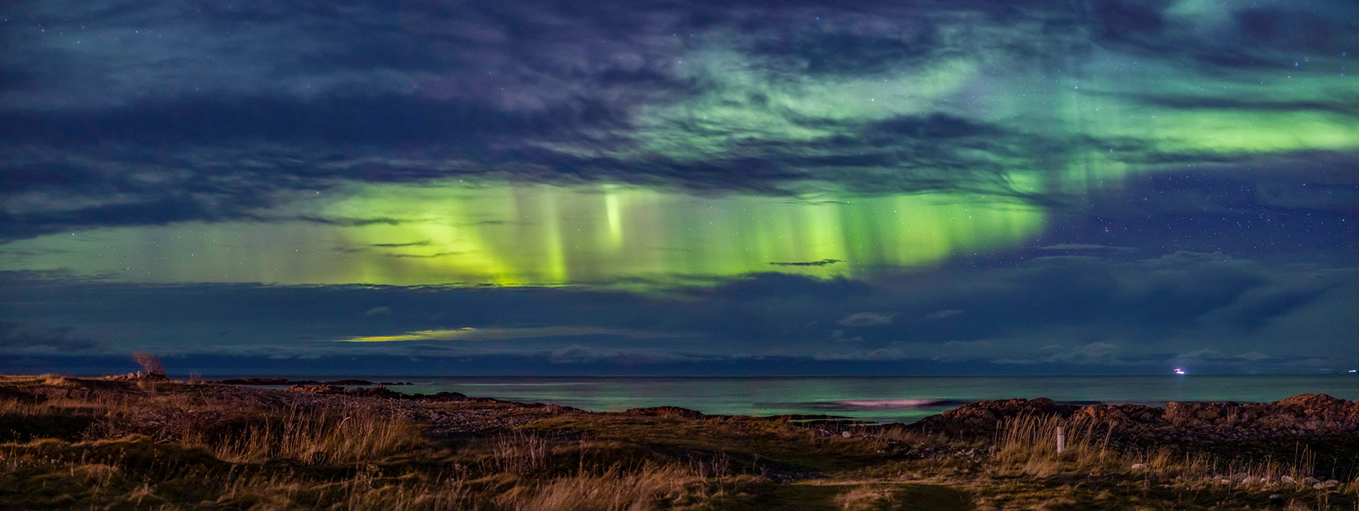 Det er mange flotte steder å oppleve nordlyset fra i Lofoten